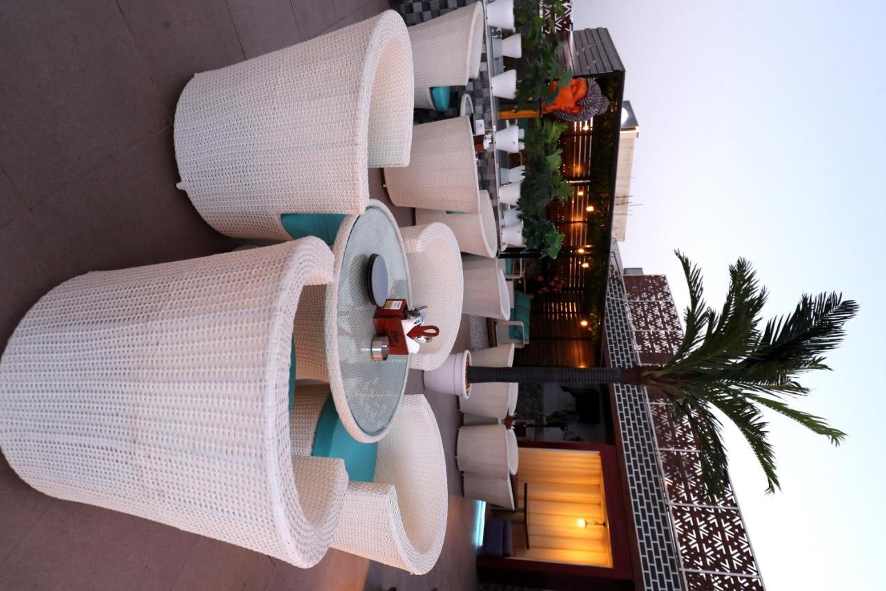 Crown Ceremonies Hotel Faridabad Exterior photo