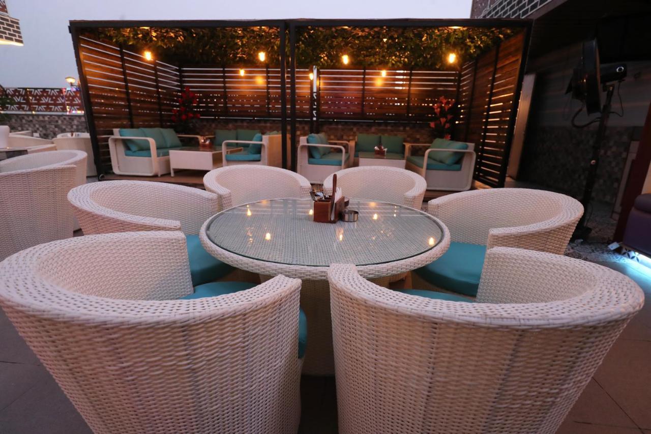 Crown Ceremonies Hotel Faridabad Exterior photo